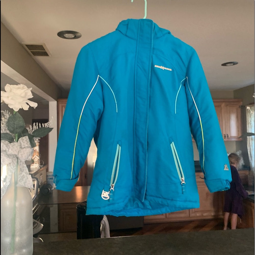 Girls size medium 10/12  zero xposur jacket. Outer jacket only